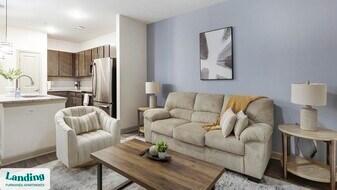 2800 NE Green Oaks Blvd in Grand Prairie, TX - Building Photo