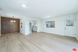 3237 Midvale Ave in Los Angeles, CA - Building Photo - Building Photo