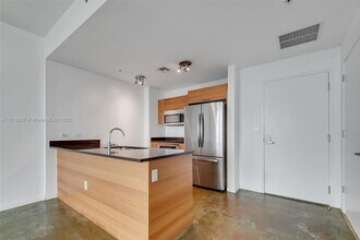 3301 NE 1st Ave, Unit H1511 in Miami, FL - Building Photo - Building Photo