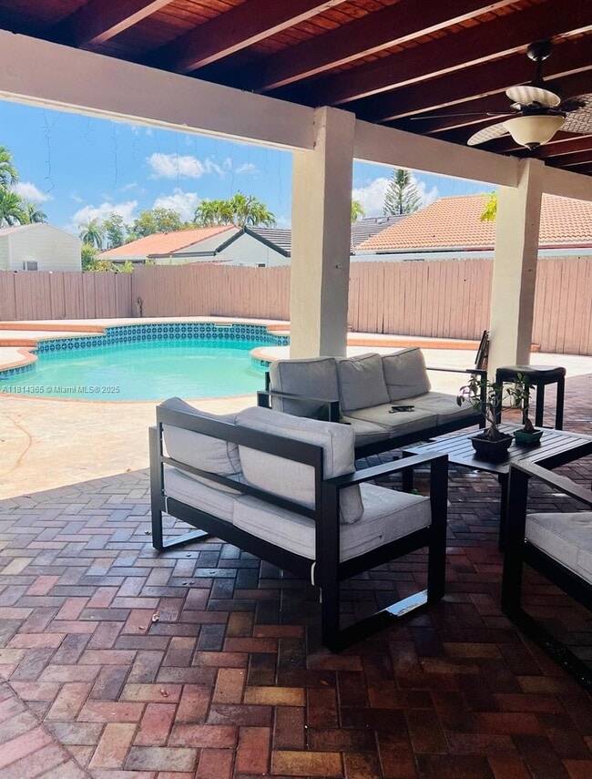 14444 SW 97th Terrace in Miami, FL - Building Photo - Building Photo