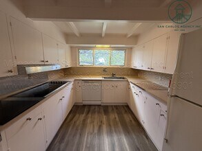 2 Casanova St in Carmel By The Sea, CA - Building Photo - Building Photo