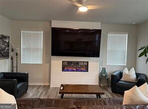 7114 Timberland Trl in Lithonia, GA - Building Photo - Building Photo