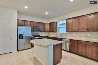 11705 Clare Hill Ave in Riverview, FL - Building Photo - Building Photo