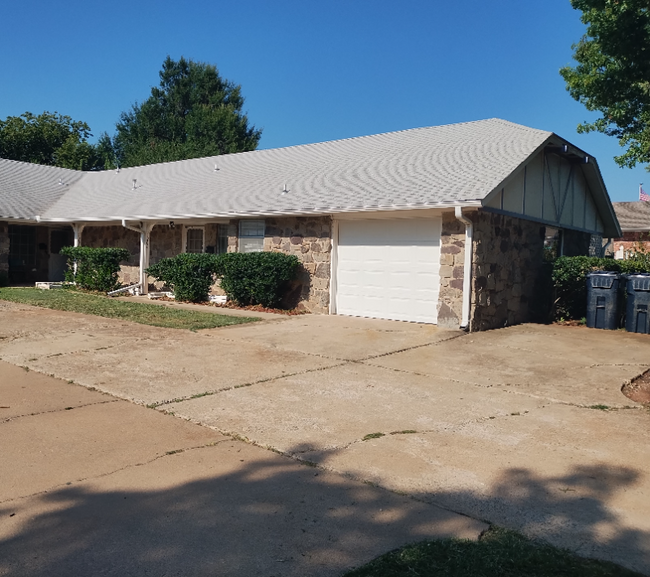 1206 NW 88th St-Unit -1206 in Oklahoma City, OK - Building Photo - Building Photo