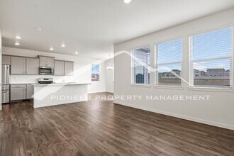 10309 Castor Dr in Colorado Springs, CO - Building Photo - Building Photo