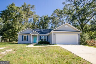 218 Stillwater Dr in Statesboro, GA - Building Photo