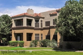 Frank's on Shea in Scottsdale, AZ - Building Photo - Building Photo