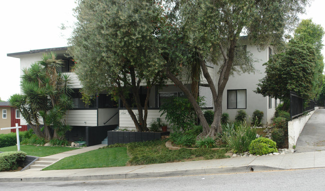 1734 Ellincourt Dr in South Pasadena, CA - Building Photo - Building Photo