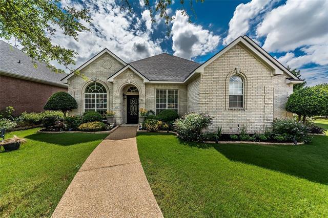 property at 812 Carolyn Ln