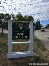 219 Onset Ave in Wareham, MA - Foto de edificio - Building Photo