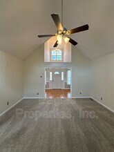 105 Phillip Ct in Goldsboro, NC - Foto de edificio - Building Photo