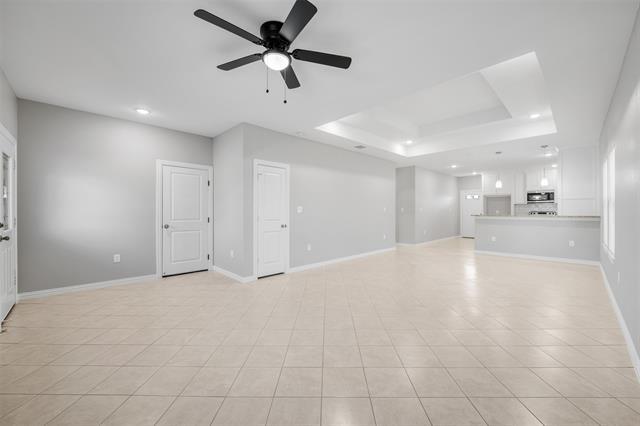 2803 Beechwood St in Granbury, TX - Building Photo - Building Photo