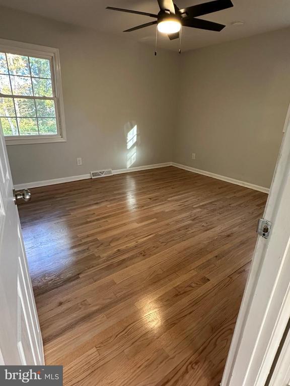 44075 Louisdale Rd in California, MD - Building Photo - Building Photo