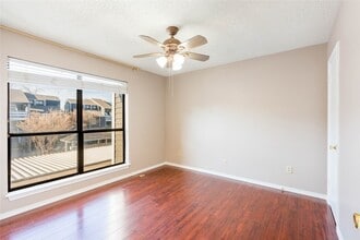 5840 Spring Valley Rd, Unit 212 in Dallas, TX - Building Photo - Building Photo