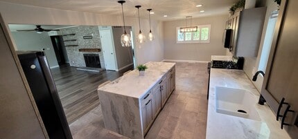 8115 Moreland St in Stockton, CA - Building Photo - Building Photo