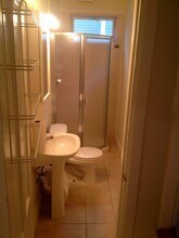 14 Massachusetts Ave, Unit 2 Bedroom 1 bath Apt in Lexington, MA - Building Photo - Building Photo