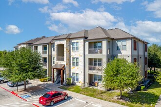 Oaks of Kyle Apartments in Kyle, TX - Foto de edificio - Building Photo