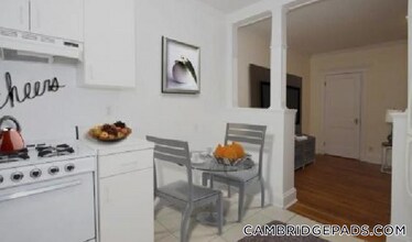 21 Wendell St, Unit 6 in Cambridge, MA - Building Photo - Building Photo