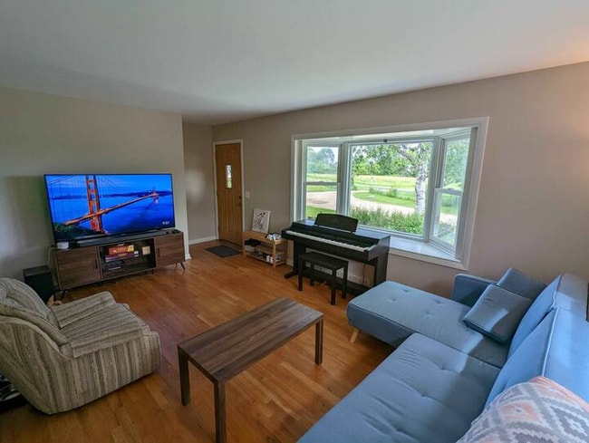 3841 Ridgeway Ave in Madison, WI - Building Photo - Building Photo