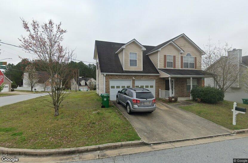 7099 Fruitwood Ct in Lithonia, GA - Building Photo