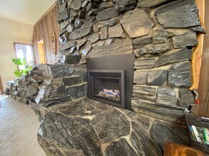 37905 Hall Rd in Sterling, AK - Building Photo - Building Photo