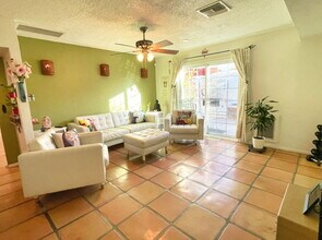 2107 E Monte Vista Rd in Phoenix, AZ - Building Photo - Building Photo