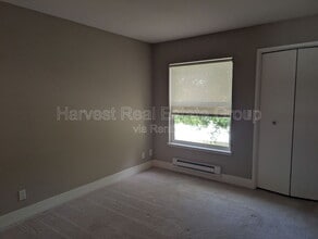 218 Shoreline Ct in Richmond, CA - Building Photo - Building Photo