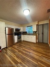 108 N Summit Ave in Avon Park, FL - Building Photo - Building Photo