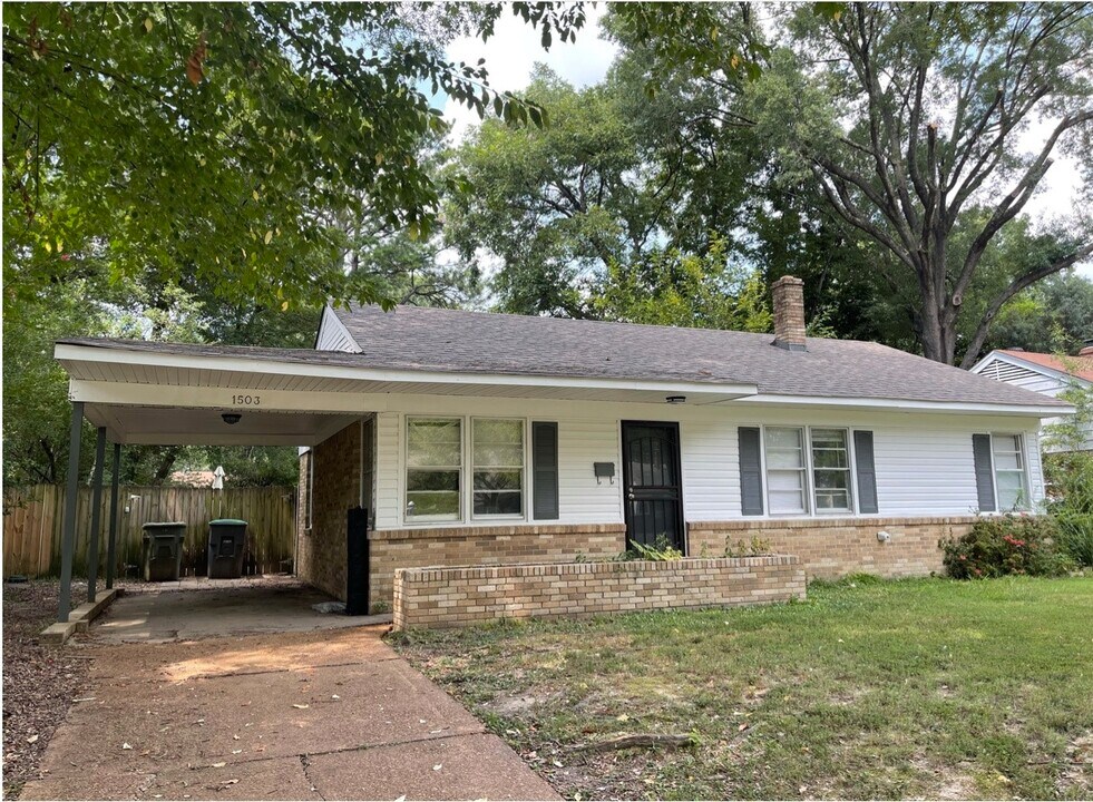 1503 Hopewell Rd in Memphis, TN - Building Photo