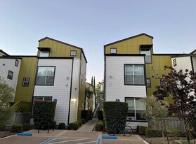 Montage Apartments in Palo Alto, CA - Building Photo