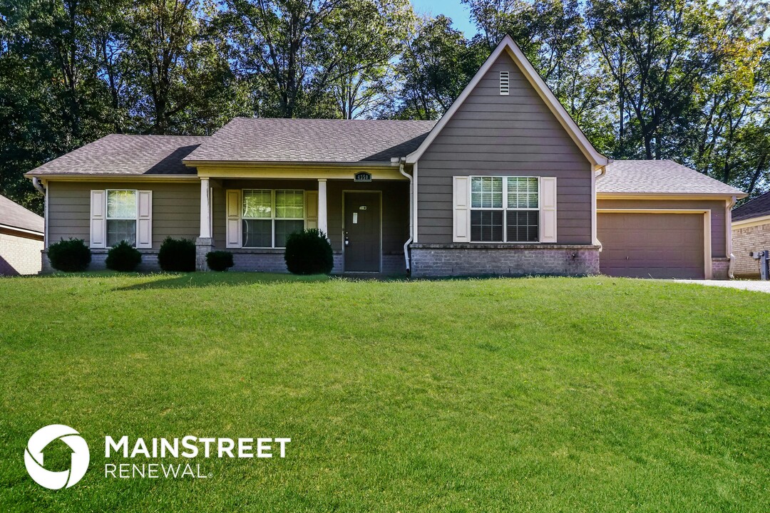 4350 Cedar Hills Rd in Memphis, TN - Building Photo