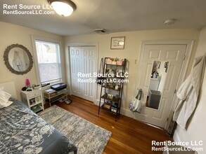 15 Sargent Ave, Unit 3 in Somerville, MA - Foto de edificio - Building Photo