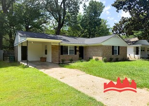 1241 Broadmoor St in Memphis, TN - Building Photo - Building Photo