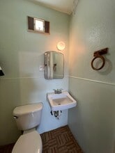 93754 Newport Ln in Coos Bay, OR - Foto de edificio - Building Photo