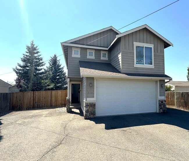 property at 2711 Airport Rd