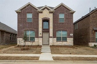 2277 Obsidian Dr in Aubrey, TX - Building Photo - Building Photo