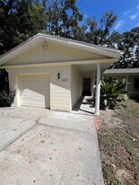 1512 E 1st Ave Pl in Mount Dora, FL - Building Photo