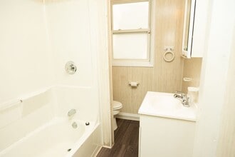 8 S Granby St in Richmond, VA - Building Photo - Building Photo