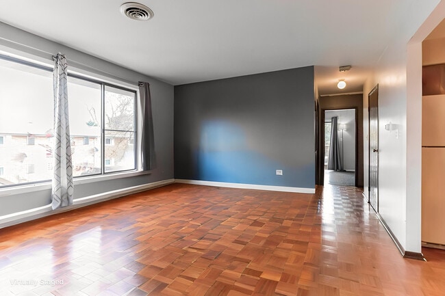 310 George St in Bensenville, IL - Building Photo - Building Photo