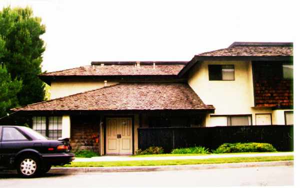 23411 Packer Pl in Lake Forest, CA - Foto de edificio - Building Photo