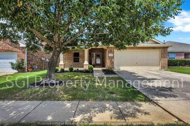 10117 Sourwood Dr in Fort Worth, TX - Building Photo - Building Photo