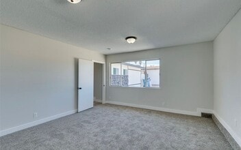 3813 El Conlon Ave in Las Vegas, NV - Building Photo - Building Photo