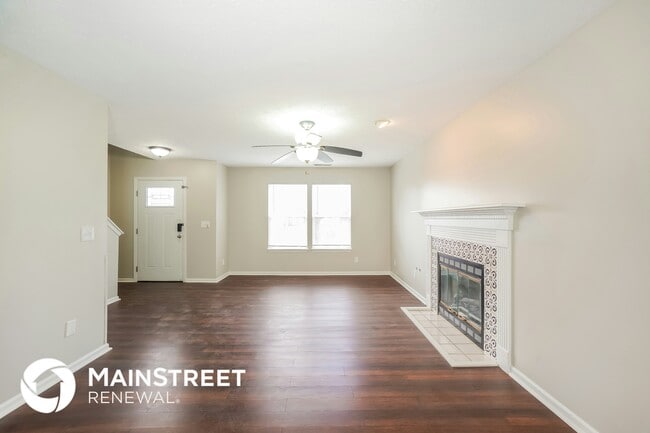 113 Oakview Dr in Mooresville, IN - Foto de edificio - Building Photo