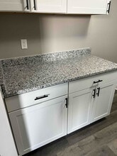 3851 St Barnabas Rd in Suitland, MD - Foto de edificio - Building Photo