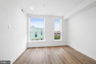 4324 Lancaster Ave, Unit 101 in Philadelphia, PA - Building Photo - Building Photo