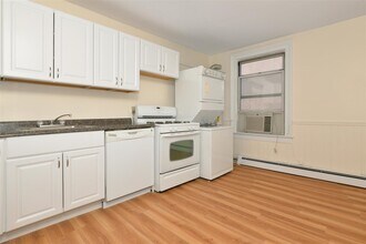 531 Washington St in Hoboken, NJ - Building Photo - Building Photo