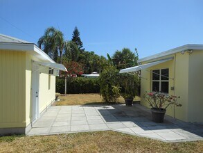 1610 Binney Dr in Fort Pierce, FL - Building Photo - Building Photo