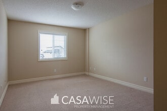 6833 Cardinal Link SW in Edmonton, AB - Building Photo - Building Photo