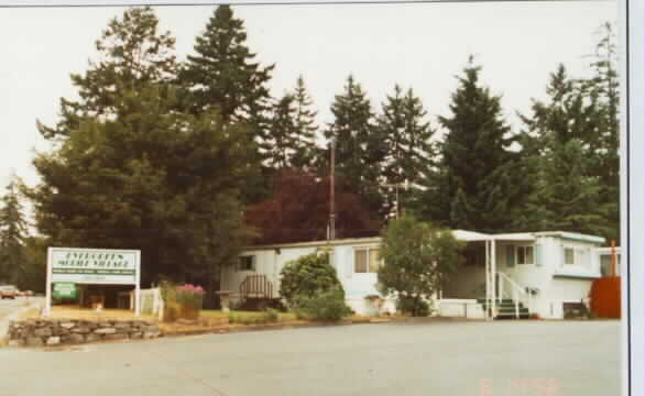 Evergreen Mobile Village in Spanaway, WA - Building Photo