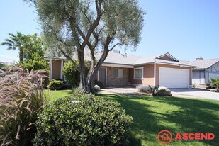4101 Cyclone Dr in Bakersfield, CA - Building Photo